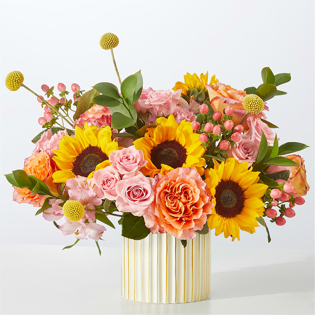 Sun's Out Bouquet – Distinctive Design Studio Llc, Ham Lake MN