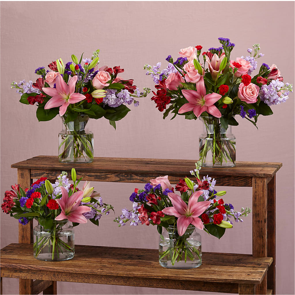Romantique Bouquet – Distinctive Design Studio Llc, Ham Lake MN