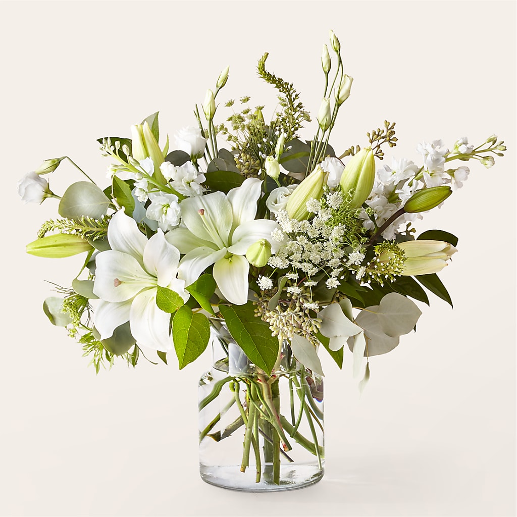 Alluring Elegance Bouquet – Distinctive Design Studio Llc, Ham Lake MN