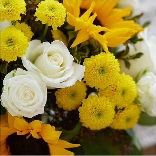 Luminous Morning Bouquet – Distinctive Design Studio Llc, Ham Lake MN