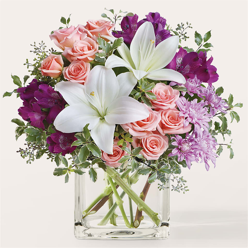 Mani Pedi Bouquet – Distinctive Design Studio Llc, Ham Lake MN