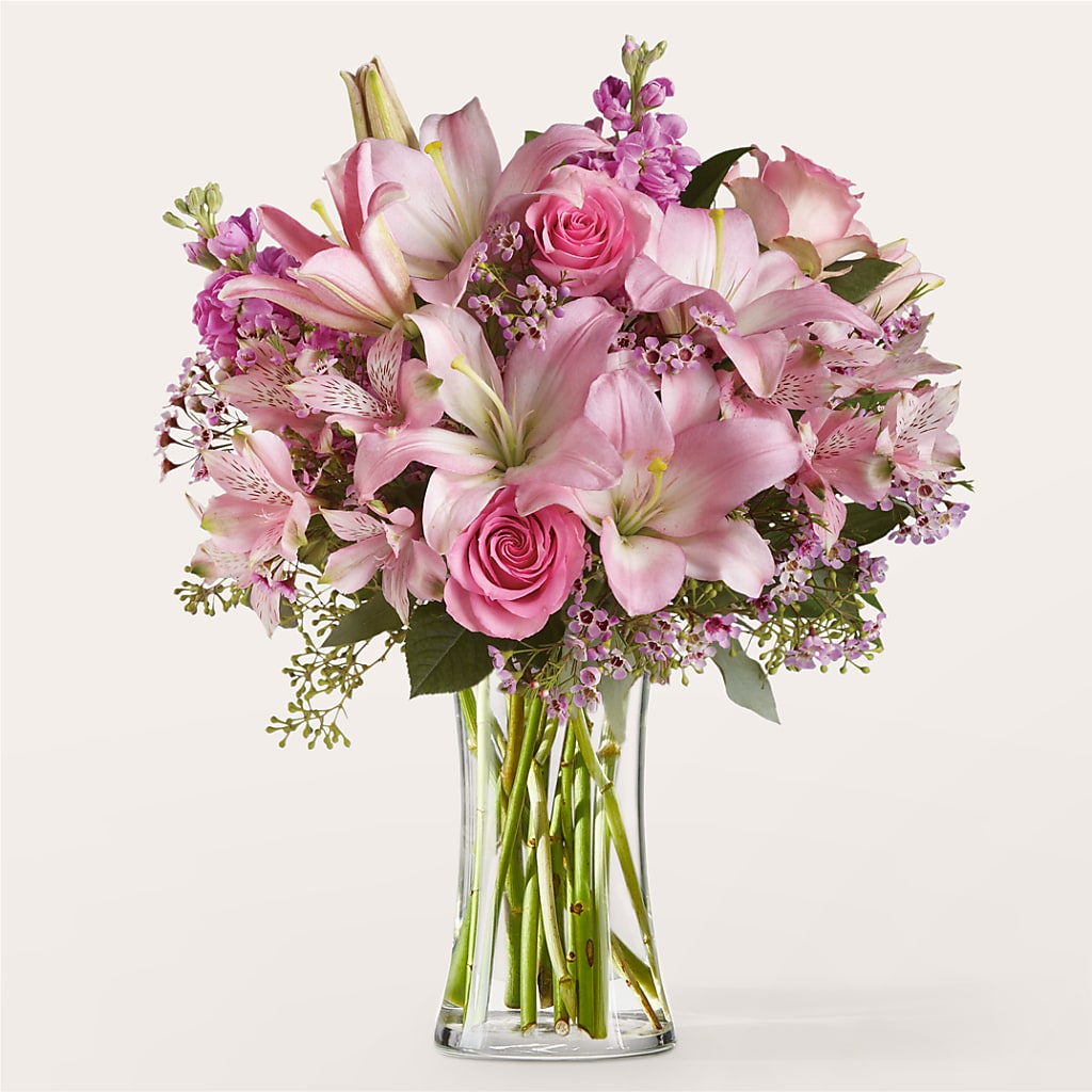 Gentle Gesture Bouquet – Distinctive Design Studio Llc, Ham Lake MN