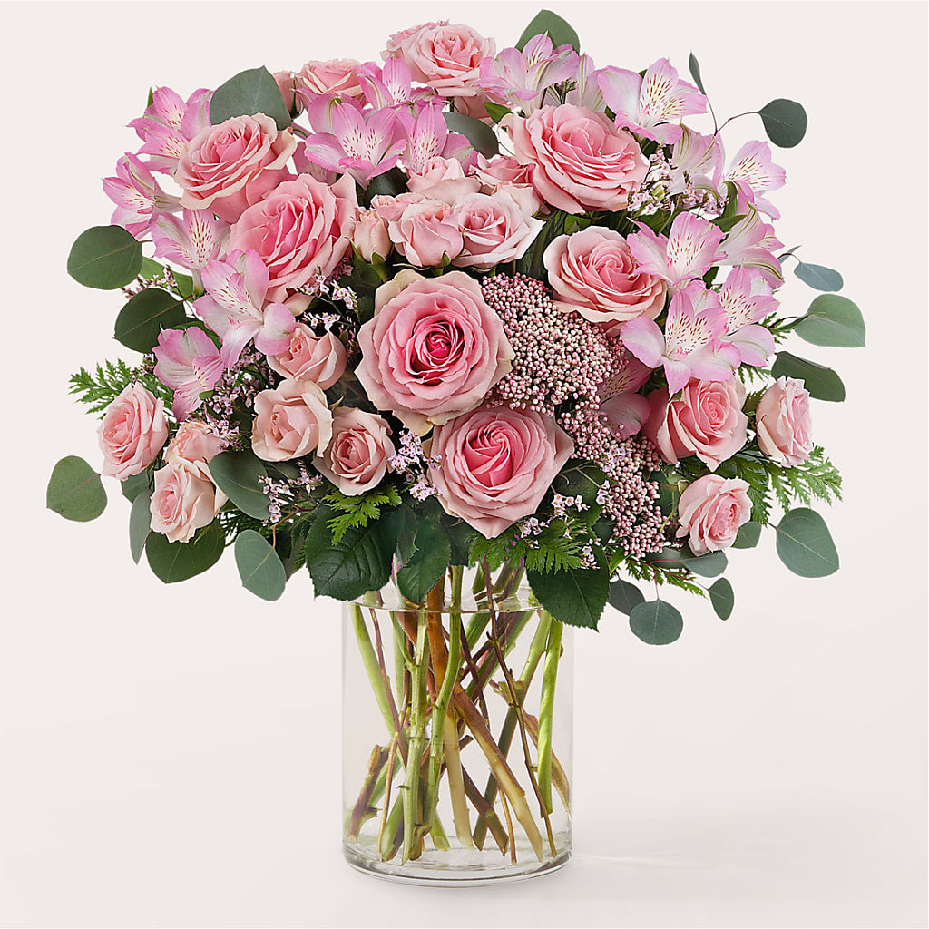 Sweetheart Bouquet – Distinctive Design Studio Llc, Ham Lake MN