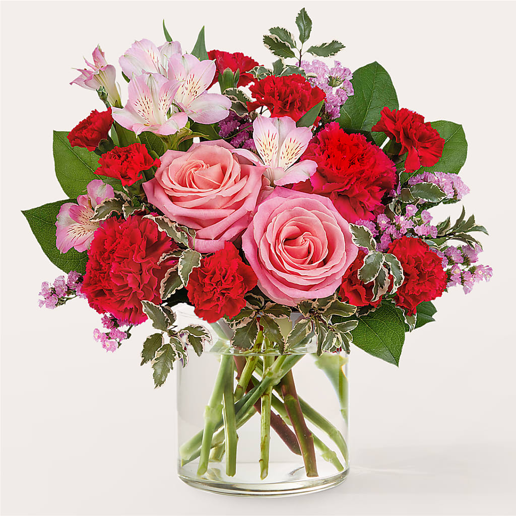 First Impressions Bouquet – Distinctive Design Studio Llc, Ham Lake MN