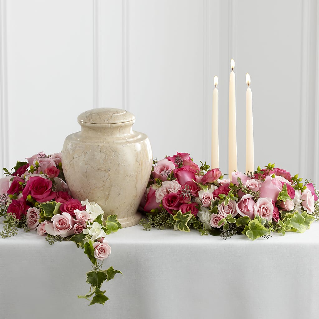 Remembrance Arrangement – Distinctive Design Studio Llc, Ham Lake MN