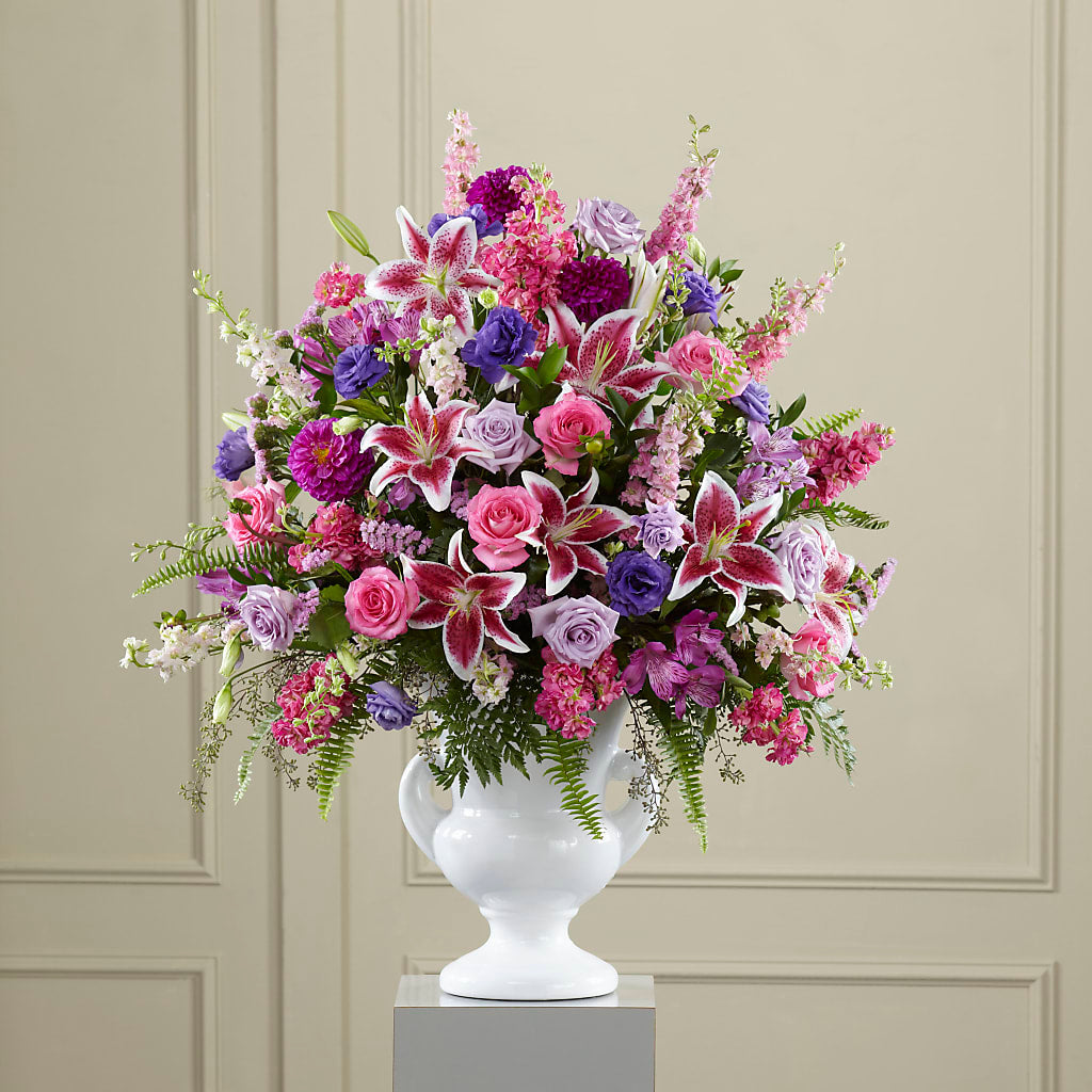 Peaceful Tribute Arrangement – Distinctive Design Studio Llc, Ham Lake MN