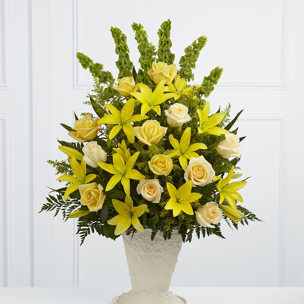 Golden Memories Arrangement – Distinctive Design Studio Llc, Ham Lake MN