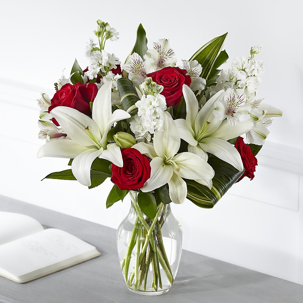 Loving Respect Bouquet – Distinctive Design Studio Llc, Ham Lake MN