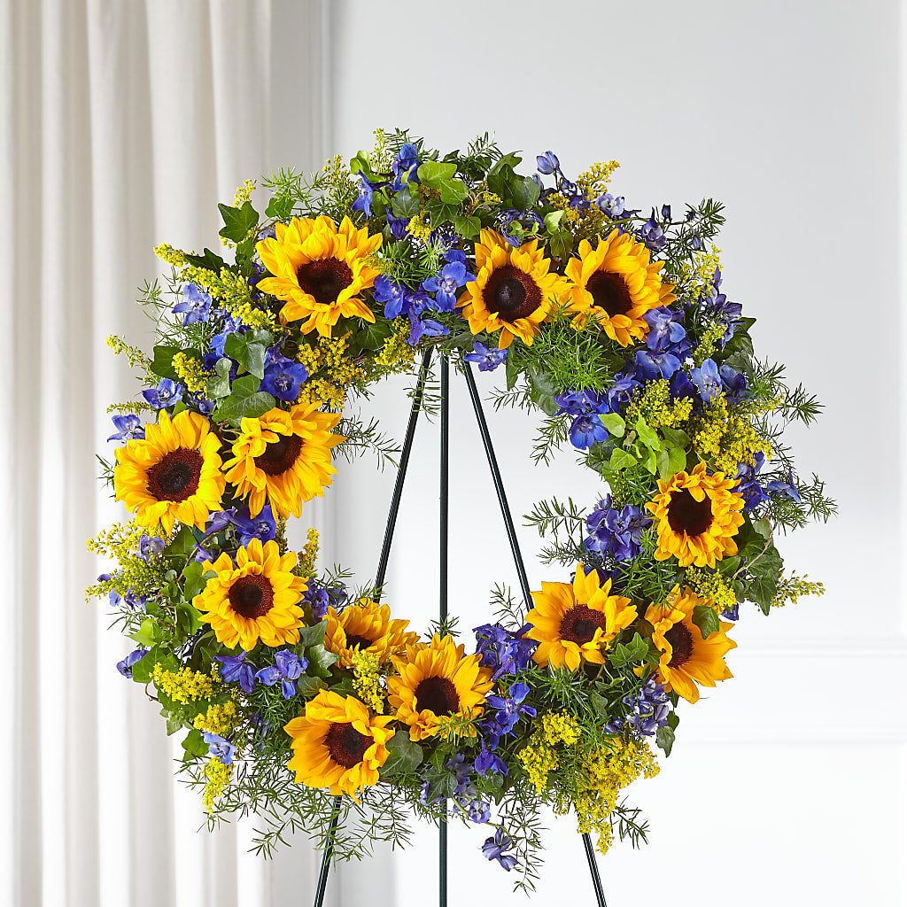 Bright Rays Wreath – Distinctive Design Studio Llc, Ham Lake MN