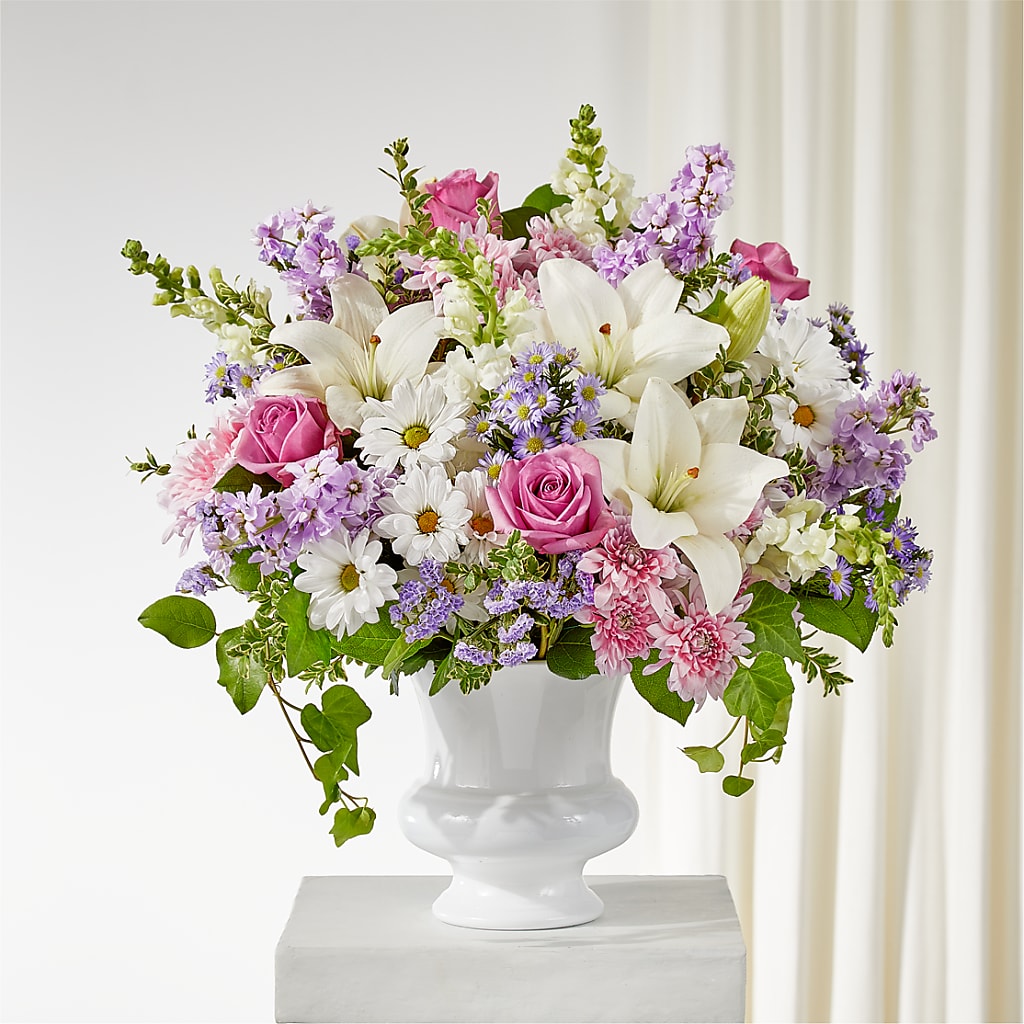 Remarkable Life Urn Arrangement – Distinctive Design Studio Llc, Ham Lake MN