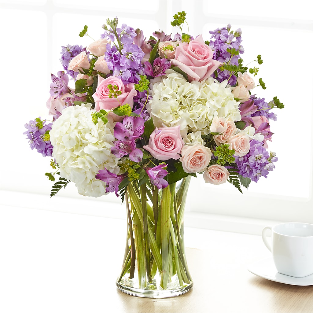Shared Sentiment Bouquet – Distinctive Design Studio Llc, Ham Lake MN