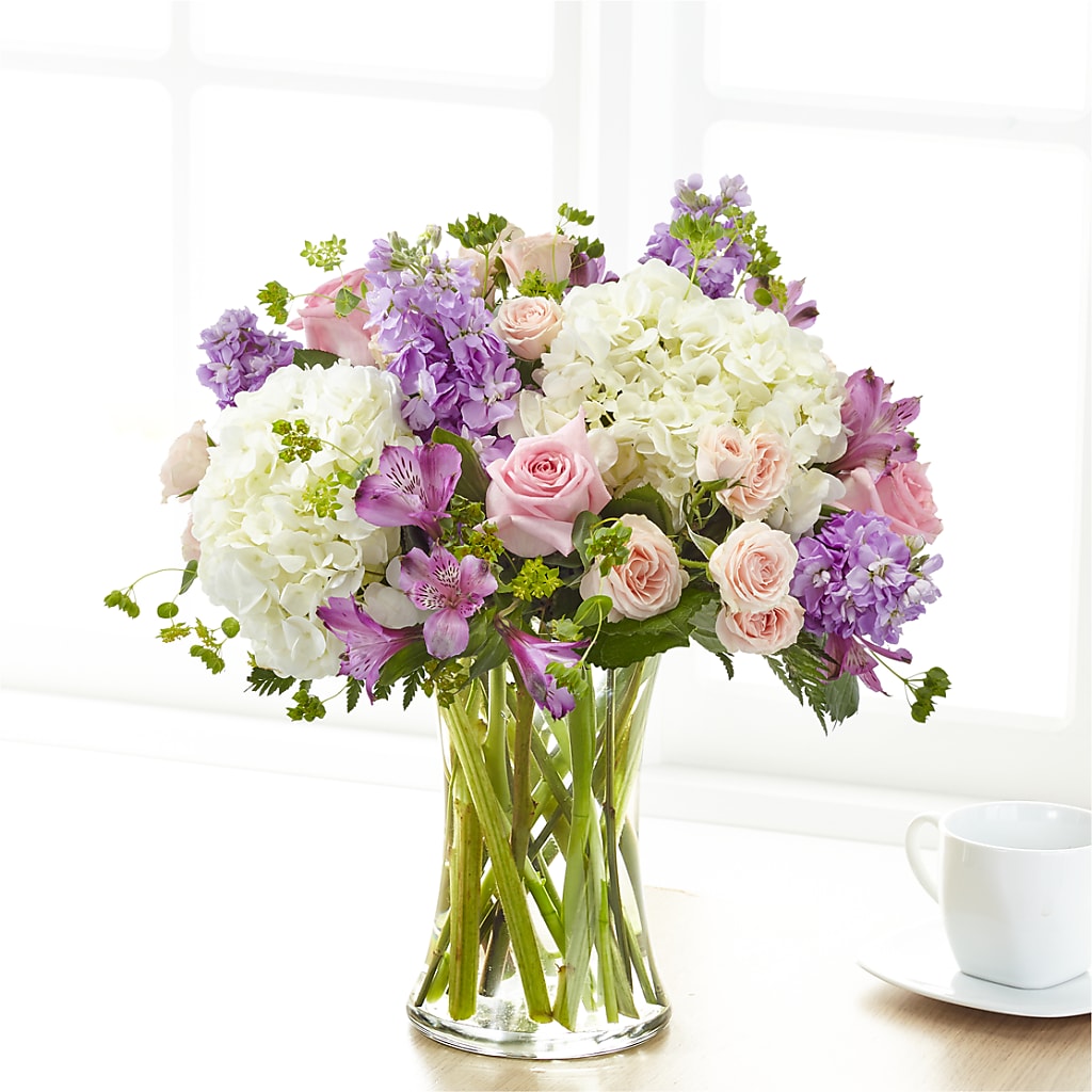 Shared Sentiment Bouquet – Distinctive Design Studio Llc, Ham Lake MN