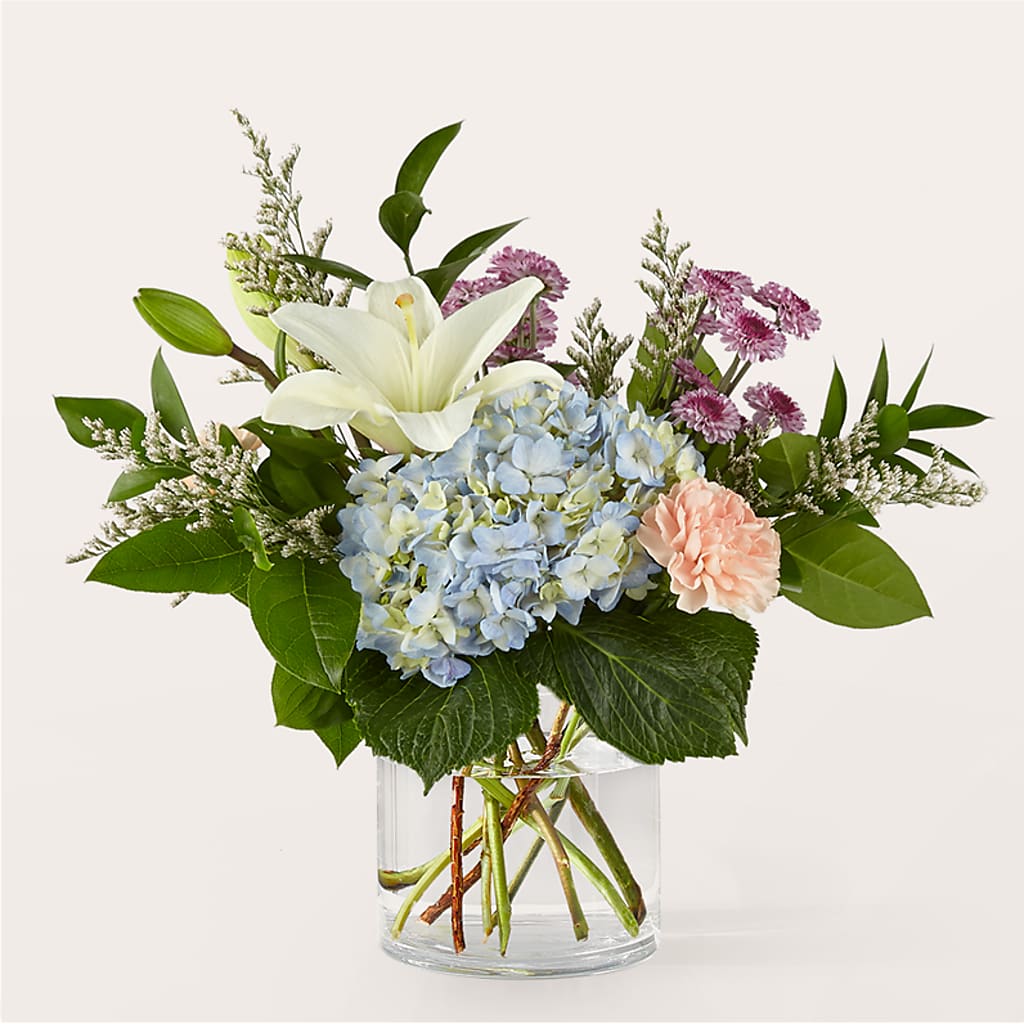 Slow Mornings Bouquet – Distinctive Design Studio Llc, Ham Lake MN