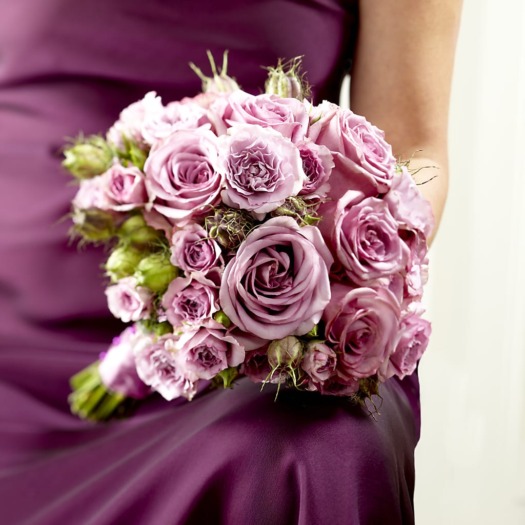 Veronica Bouquet – Distinctive Design Studio Llc, Ham Lake MN