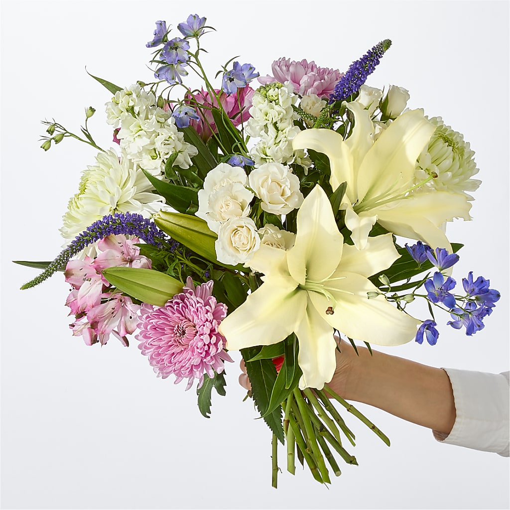 Winter Celebration Bouquet –  Distinctive Design Studio Llc, Ham Lake MN