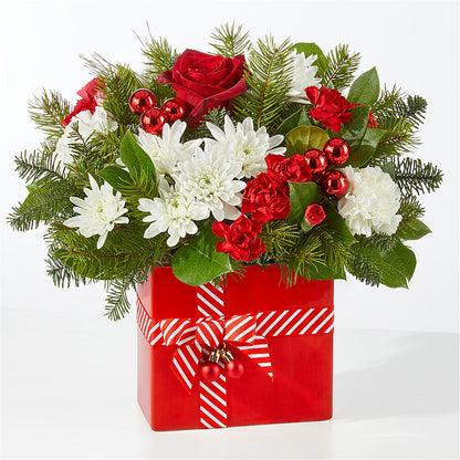 Presents Under the Tree Bouquet –  Distinctive Design Studio Llc, Ham Lake MN