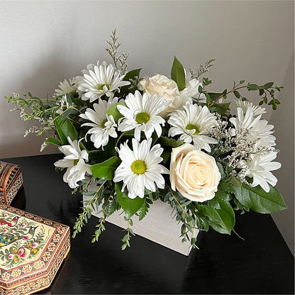 Fresh Linen Box Bouquet –  Distinctive Design Studio Llc, Ham Lake MN