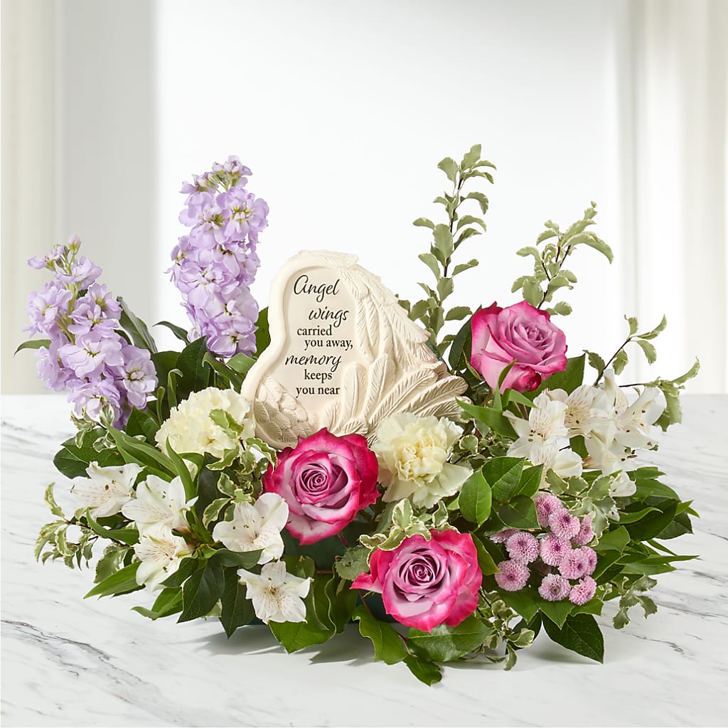 In My Heart Arrangement –  Distinctive Design Studio Llc, Ham Lake MN