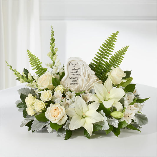 Holding You Close Arrangement –  Distinctive Design Studio Llc, Ham Lake MN