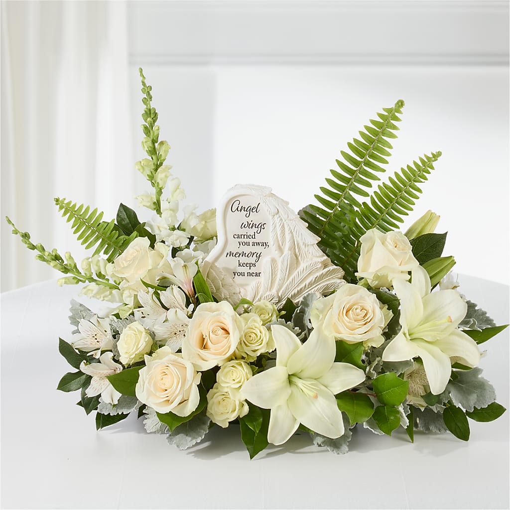 Holding You Close Arrangement –  Distinctive Design Studio Llc, Ham Lake MN