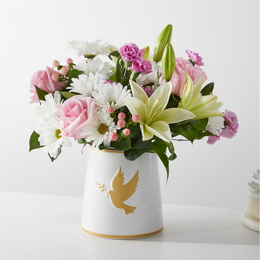 Meaningful Memories Bouquet –  Distinctive Design Studio Llc, Ham Lake MN