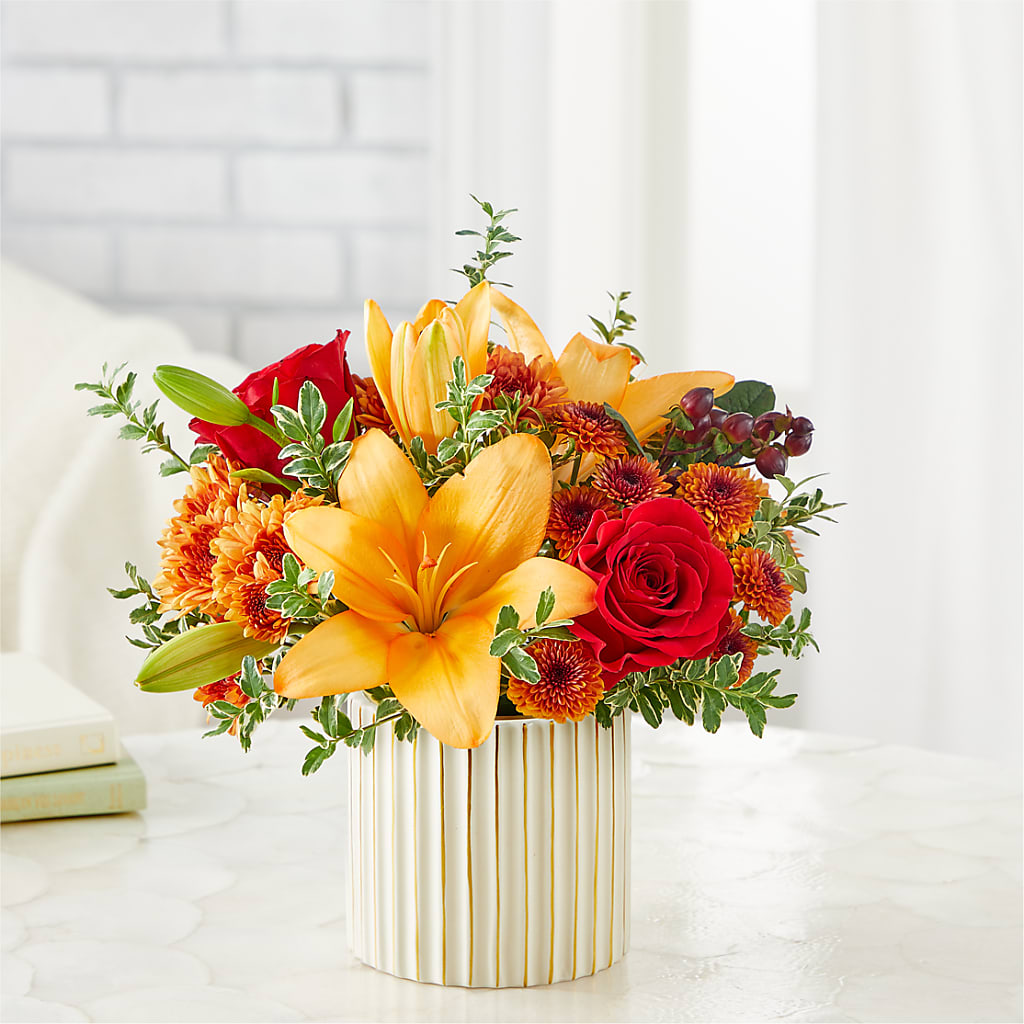 Scarlet Skies Bouquet –  Distinctive Design Studio Llc, Ham Lake MN