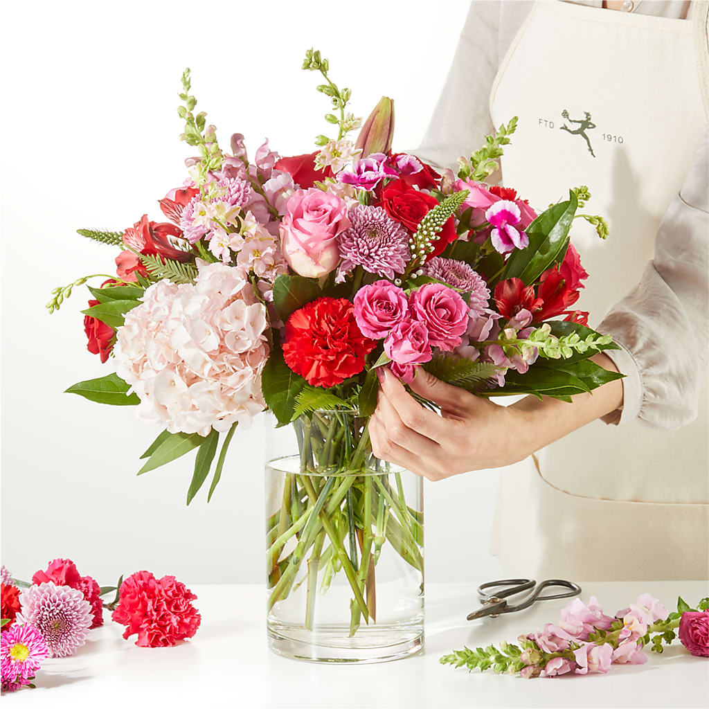 Swooning Over You - A Luxury Florist Original –  Distinctive Design Studio Llc, Ham Lake MN