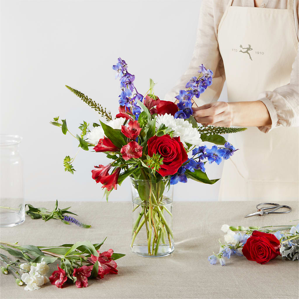 Star Spangled - A Florist Original –  Distinctive Design Studio Llc, Ham Lake MN