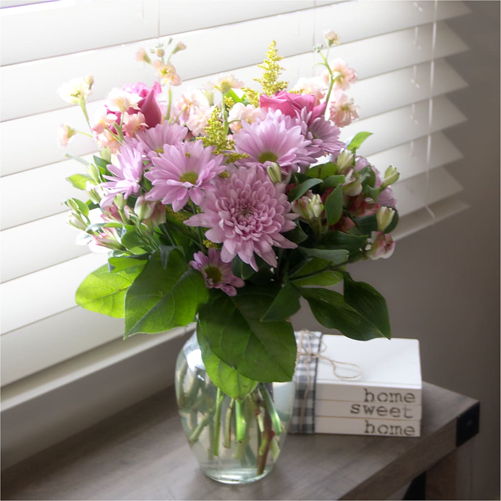 Pastel Tradition - A Florist Original –  Distinctive Design Studio Llc, Ham Lake MN