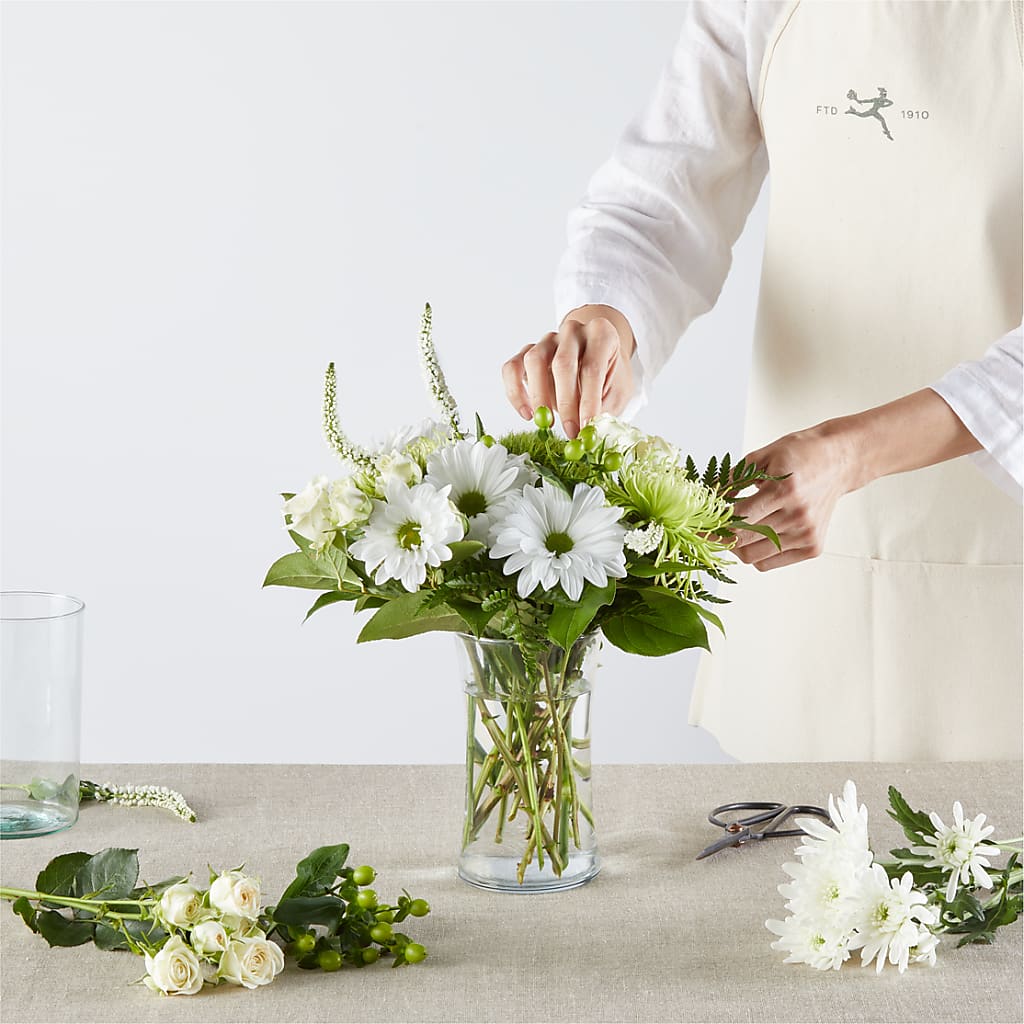 Irish Garden - A Florist Original –  Distinctive Design Studio Llc, Ham Lake MN