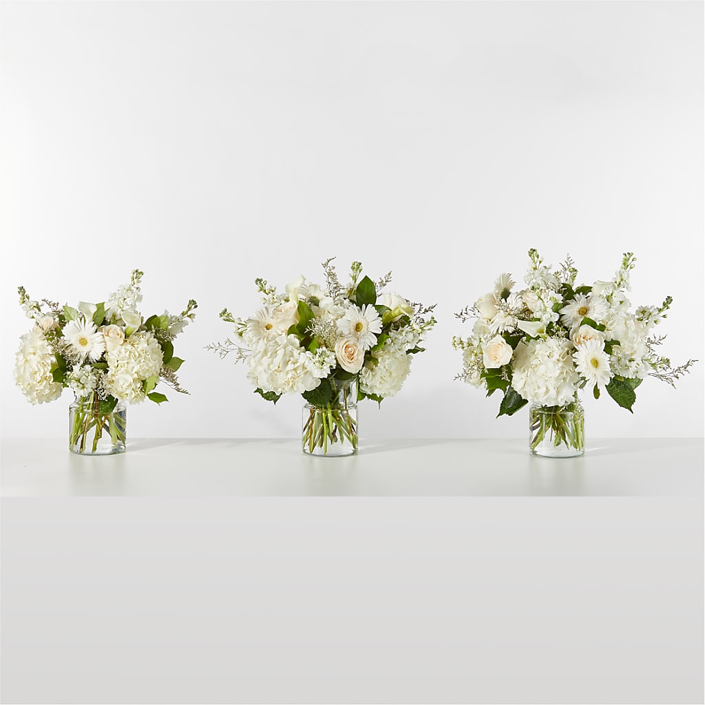 Sun-drenched Blooms Box Bouquet –  Distinctive Design Studio Llc, Ham Lake MN