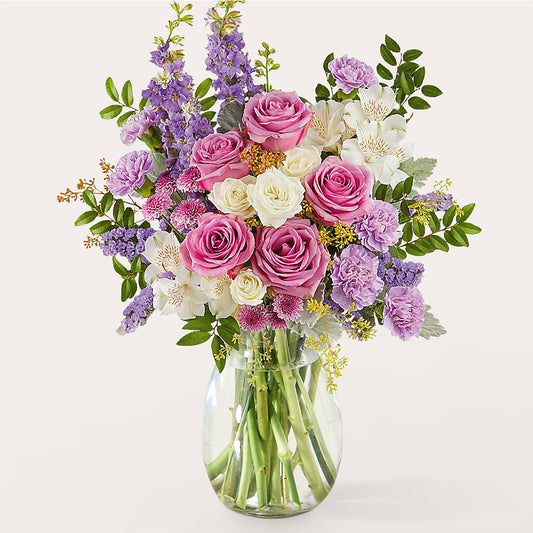 Lucky Me Bouquet –  Distinctive Design Studio Llc, Ham Lake MN