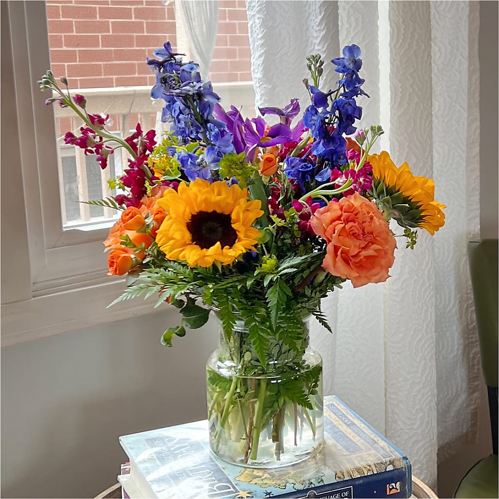 Rays of Life Bouquet –  Distinctive Design Studio Llc, Ham Lake MN
