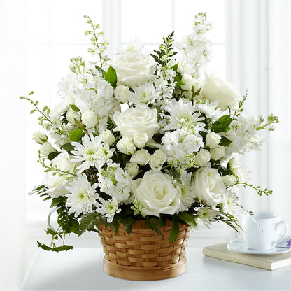 Heartfelt Condolences Arrangement –  Distinctive Design Studio Llc, Ham Lake MN