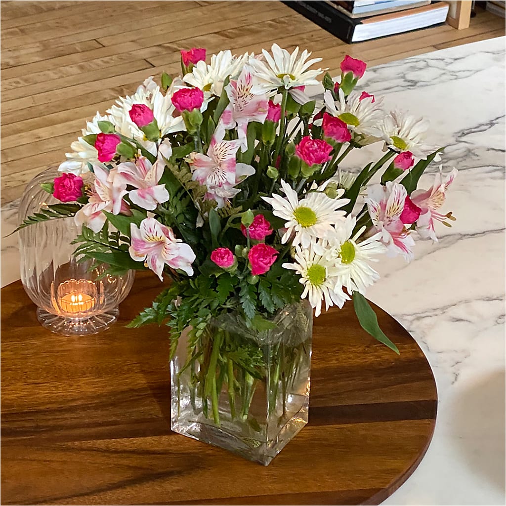 Sweet Surprises® Bouquet –  Distinctive Design Studio Llc, Ham Lake MN