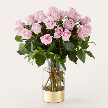 Picture Perfect Pink Rose Bouquet –  Distinctive Design Studio Llc, Ham Lake MN