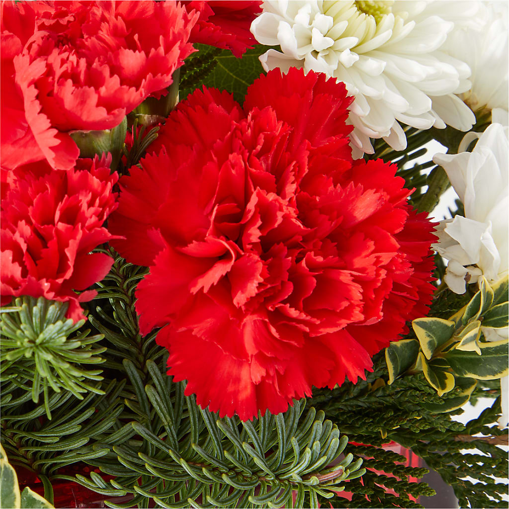 Christmas Market Bouquet –  Distinctive Design Studio Llc, Ham Lake MN