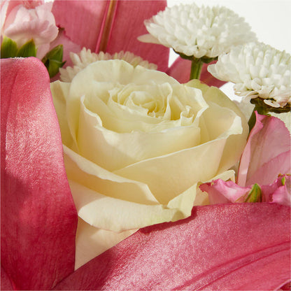 Piece of Cake Bouquet –  Distinctive Design Studio Llc, Ham Lake MN