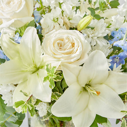 Peace of Mind Bouquet –  Distinctive Design Studio Llc, Ham Lake MN