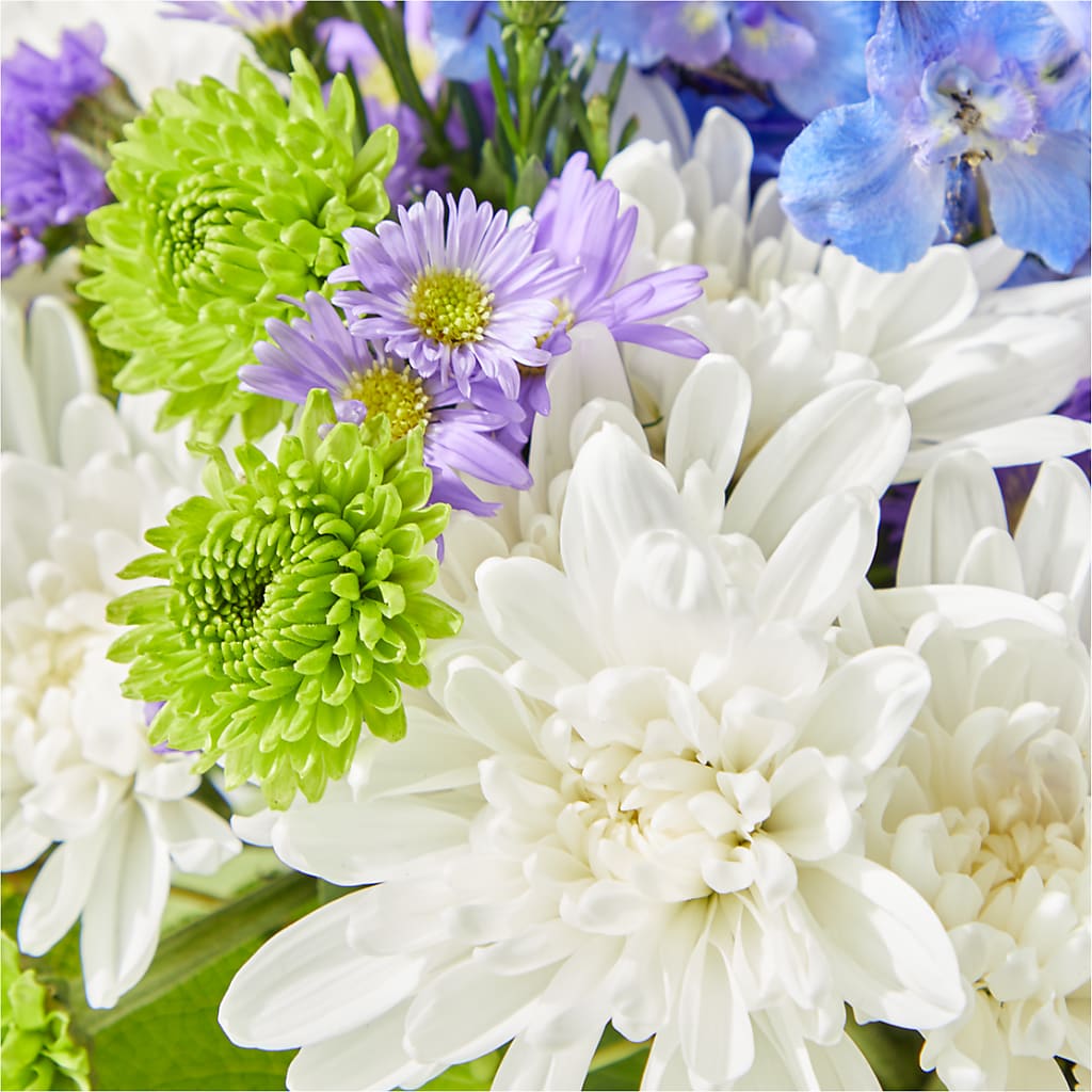 Genuine Gestures Bouquet –  Distinctive Design Studio Llc, Ham Lake MN