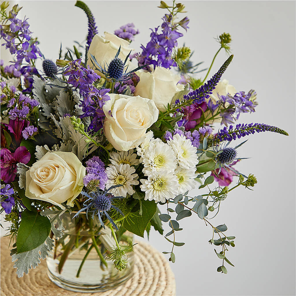Shooting Star Bouquet –  Distinctive Design Studio Llc, Ham Lake MN