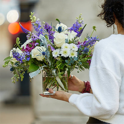 Shooting Star Bouquet –  Distinctive Design Studio Llc, Ham Lake MN