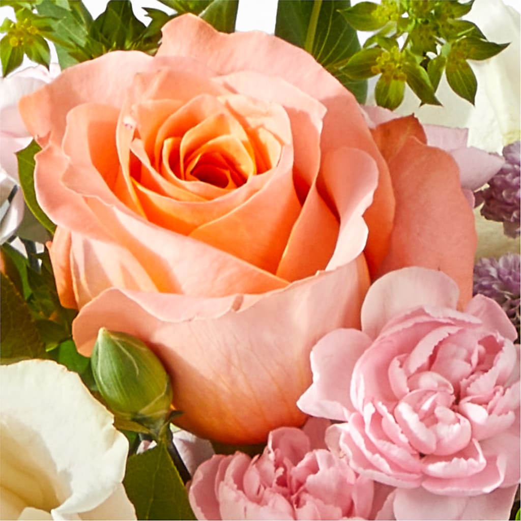 French Market Bouquet –  Distinctive Design Studio Llc, Ham Lake MN