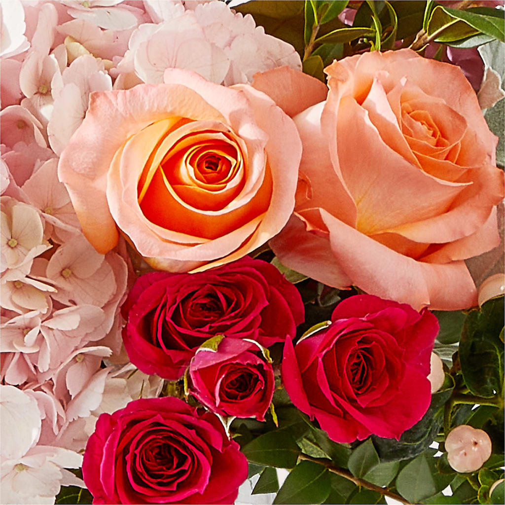 Glitz & Glam Bouquet –  Distinctive Design Studio Llc, Ham Lake MN