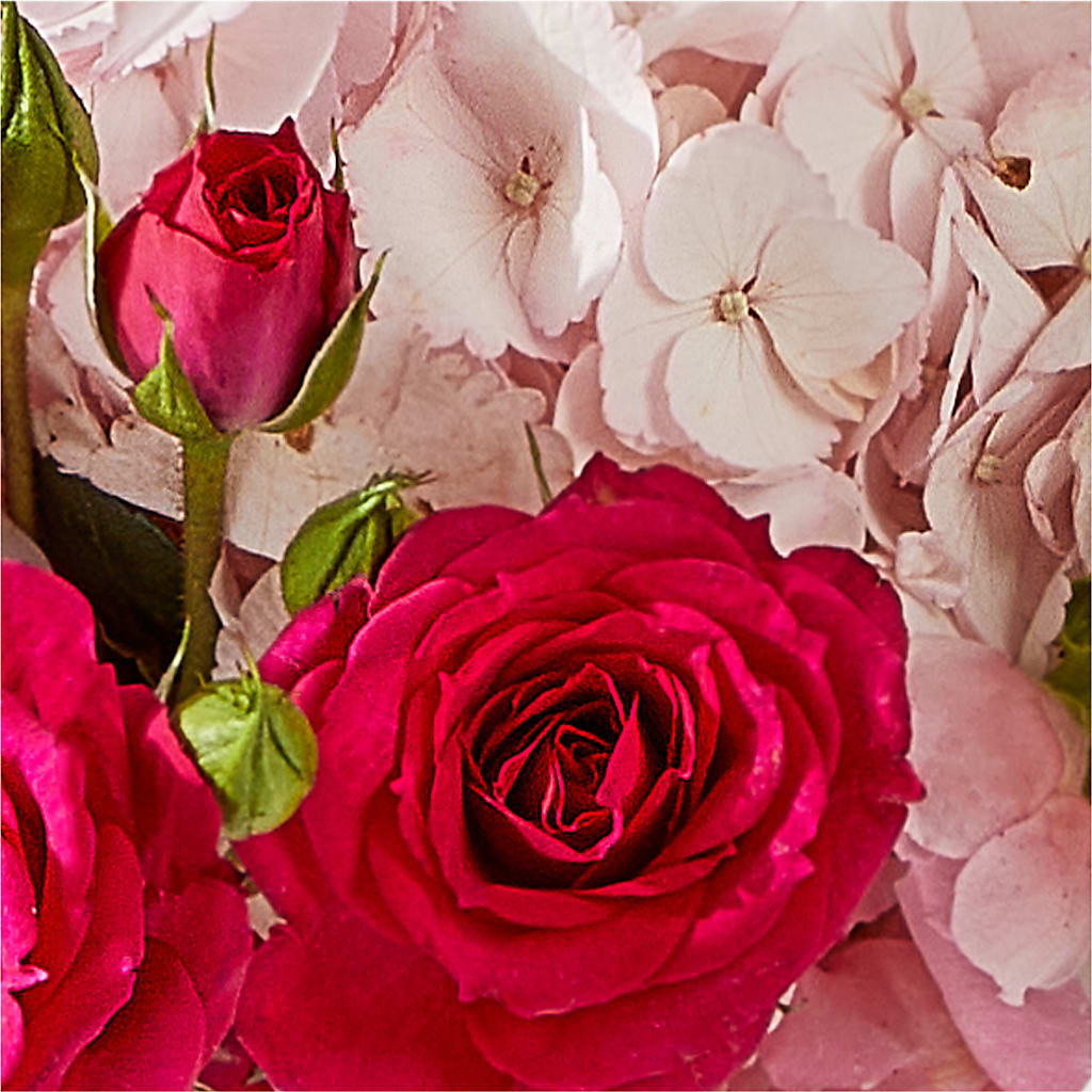 Glitz & Glam Bouquet –  Distinctive Design Studio Llc, Ham Lake MN