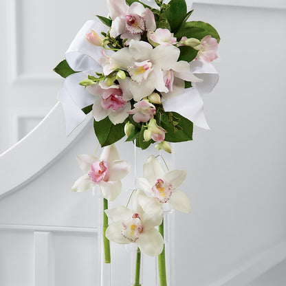 Perfect Entrance Pew Arrangement –  Distinctive Design Studio Llc, Ham Lake MN