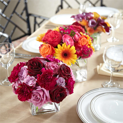 Love's Eternity Centerpiece –  Distinctive Design Studio Llc, Ham Lake MN