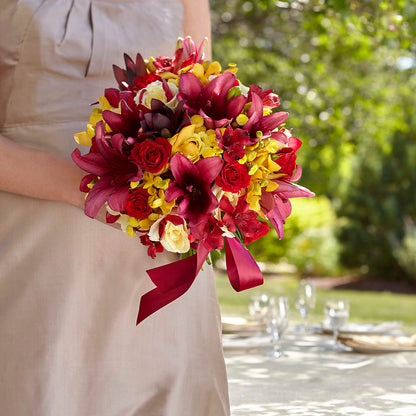 Sunningdale Bouquet –  Distinctive Design Studio Llc, Ham Lake MN